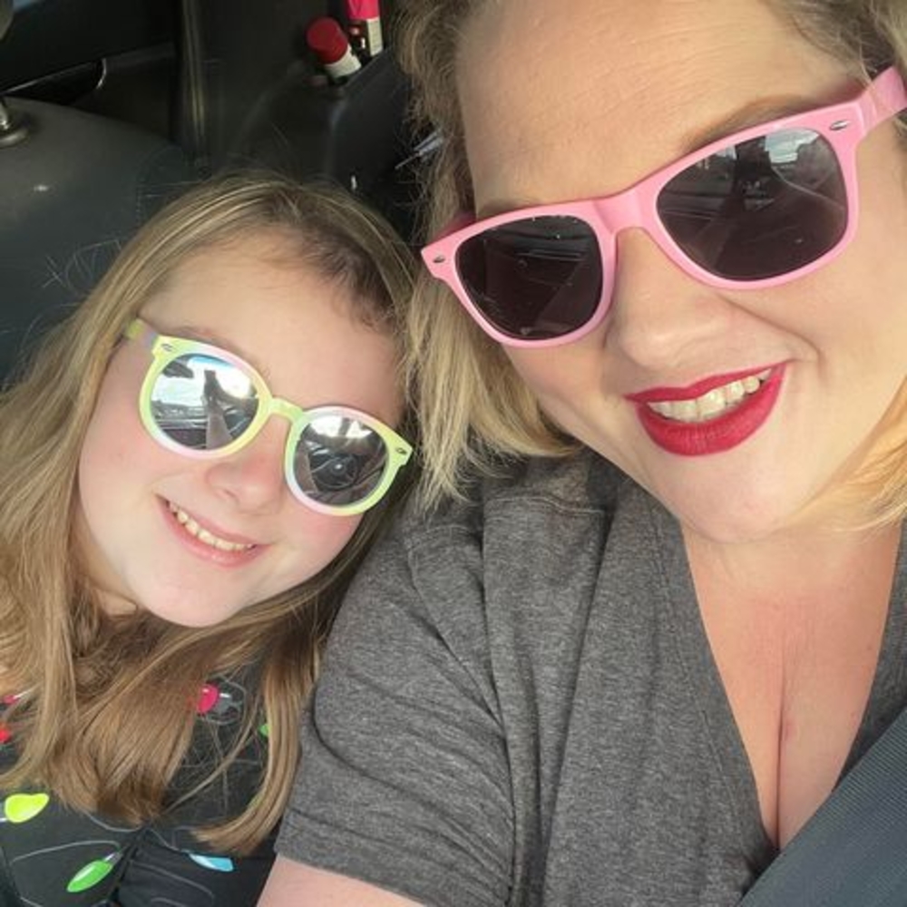 Meet your Posher, Crystal